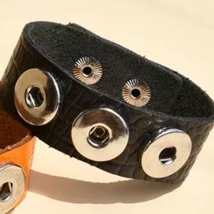 Leather Noosa Style Snap Bracelet